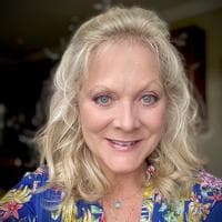 Vicky Weldon Profile Picture