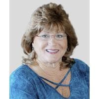 Ruth Falcone at CrossCountry Mortgage Profile Picture
