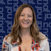 New American Funding - Jennifer Rader Profile Picture
