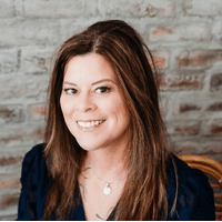 New American Funding - Teresa Clark Profile Picture