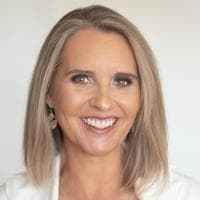 New American Funding - Pam Mathewson Profile Picture